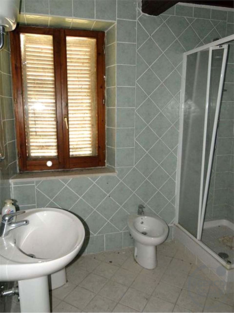 TODI - ILCI - CASA INDIPENDENTE CON GIARDINO