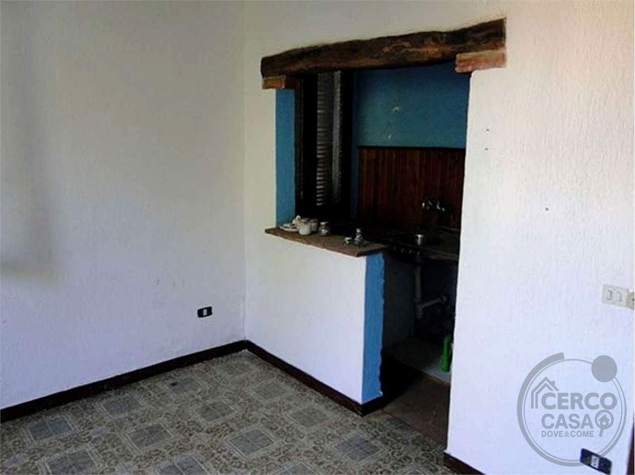 TODI - ILCI - CASA INDIPENDENTE CON GIARDINO