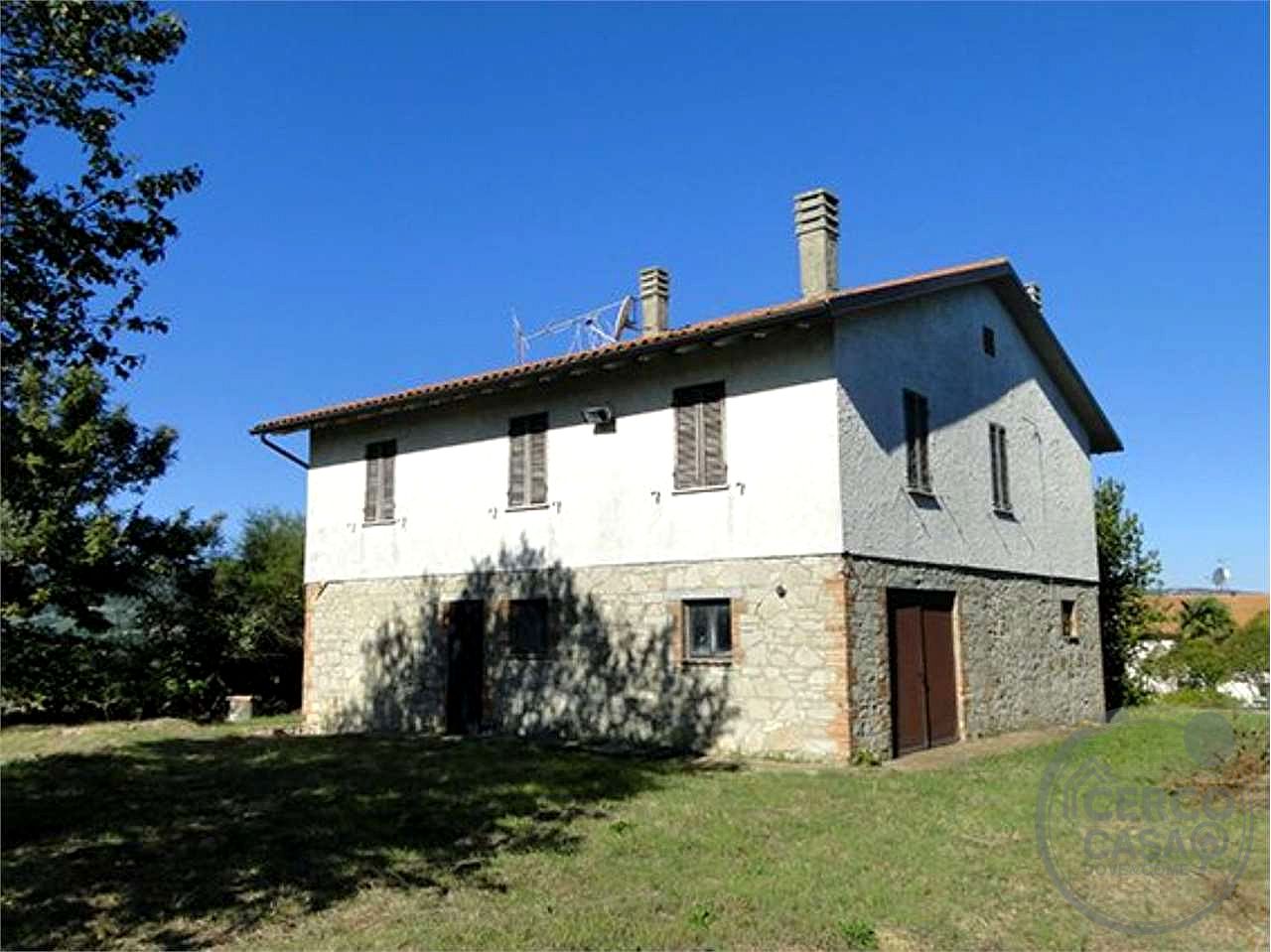 TODI - ILCI - CASA INDIPENDENTE CON GIARDINO