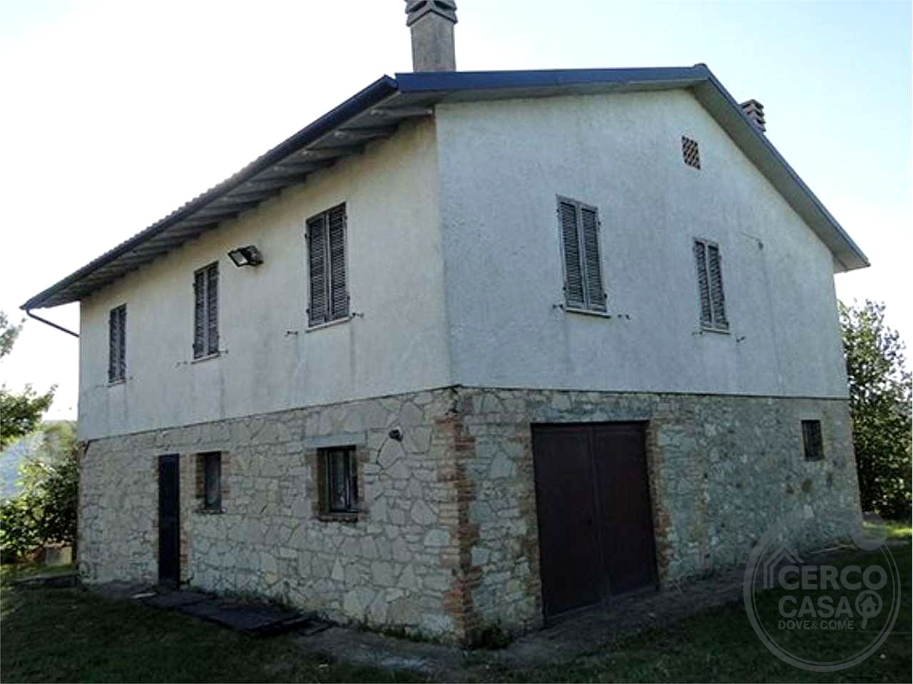 TODI - ILCI - CASA INDIPENDENTE CON GIARDINO