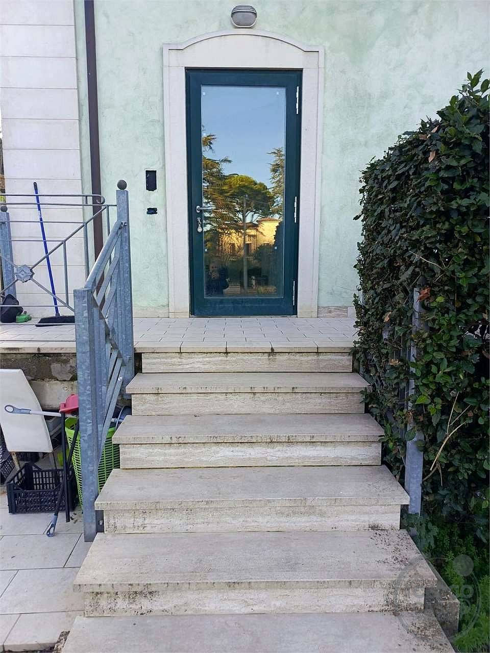COLLAZZONE - ACQUASANTA - COMPLESSO IMMOBILIARE