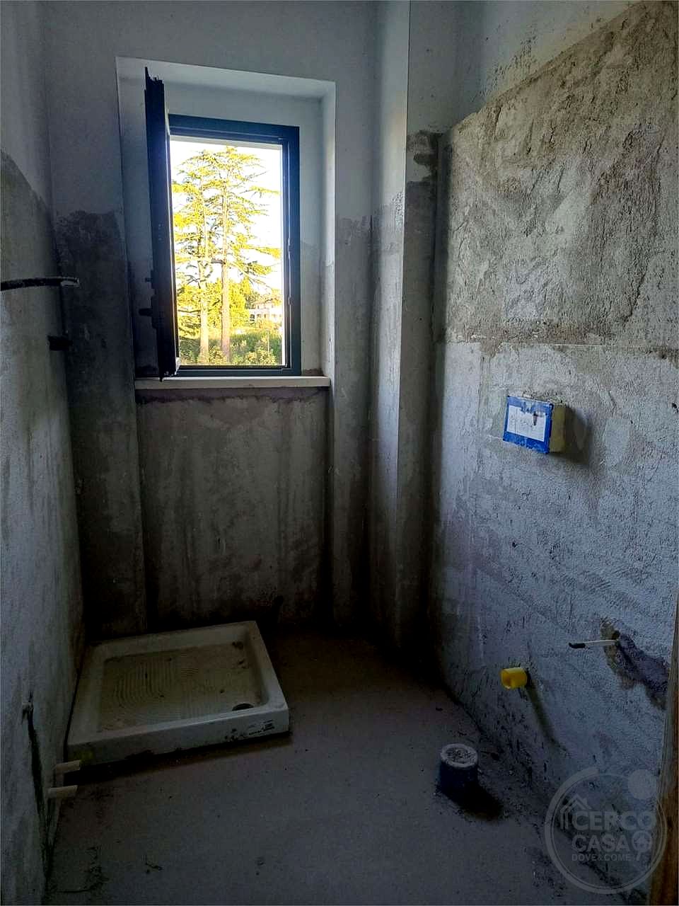 COLLAZZONE - ACQUASANTA - COMPLESSO IMMOBILIARE