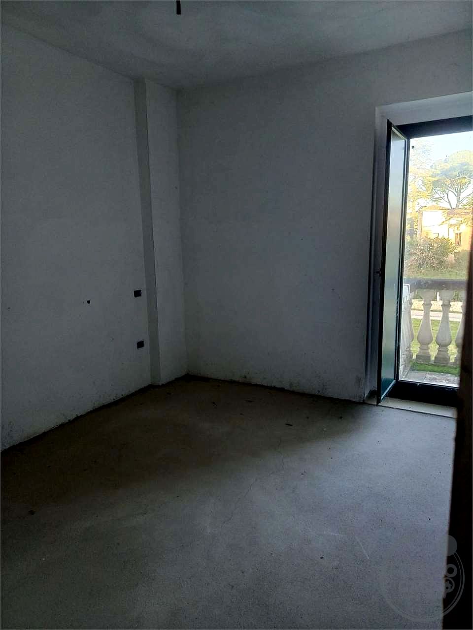 COLLAZZONE - ACQUASANTA - COMPLESSO IMMOBILIARE