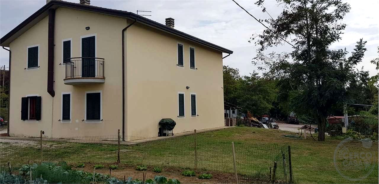 COLLAZZONE - ACQUASANTA - CASA INDIPENDENTE