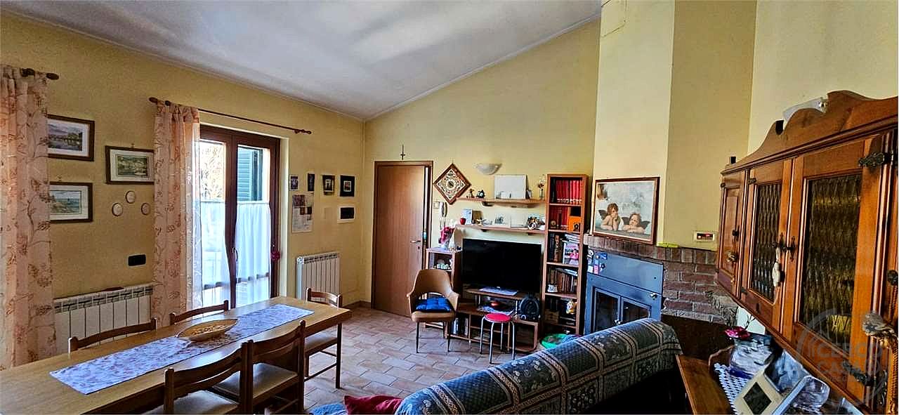 COLLAZZONE - ACQUASANTA - CASA INDIPENDENTE