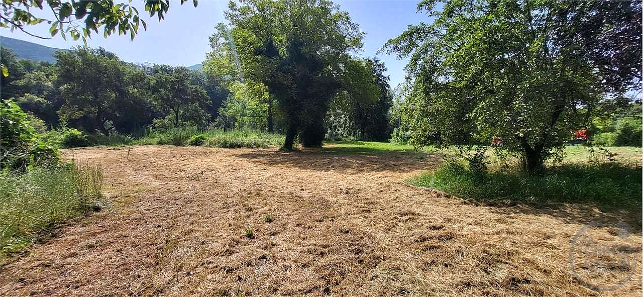 ACQUASPARTA - CASALE CON TERRENO