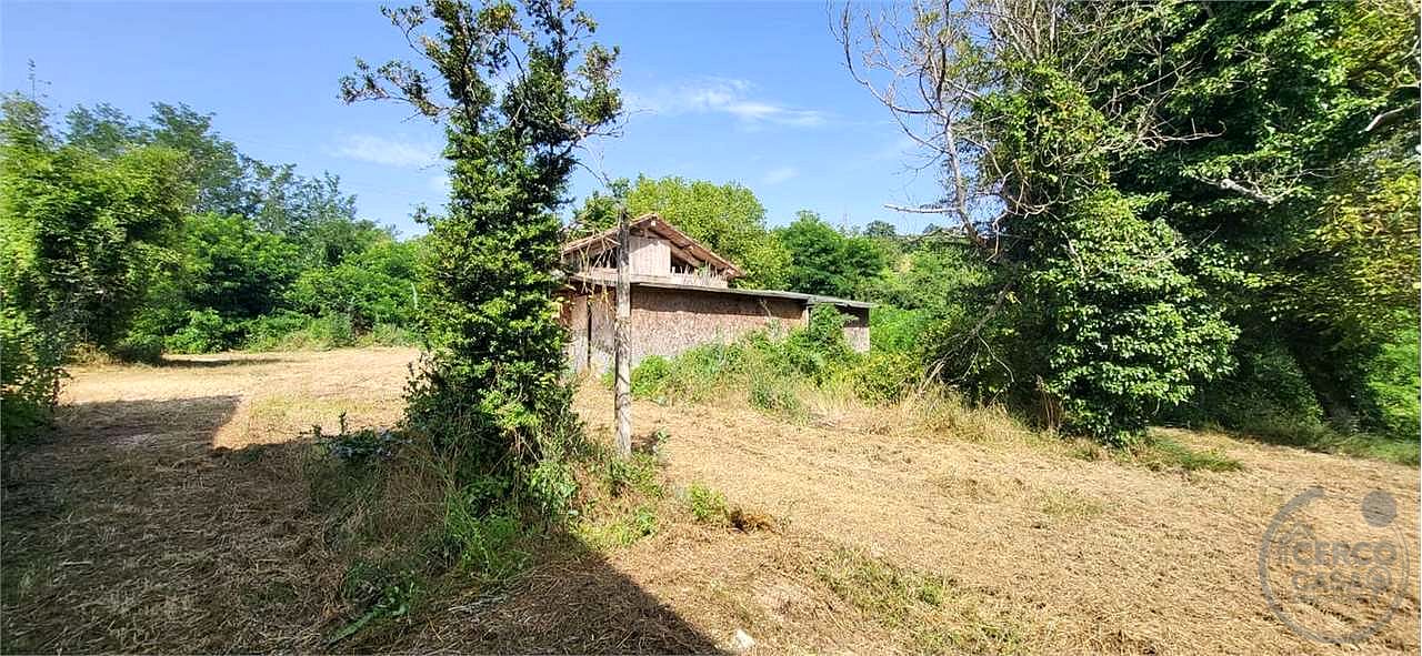 ACQUASPARTA - CASALE CON TERRENO