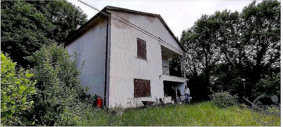 CASA INDIPENDENTE VENDITA STRONCONE