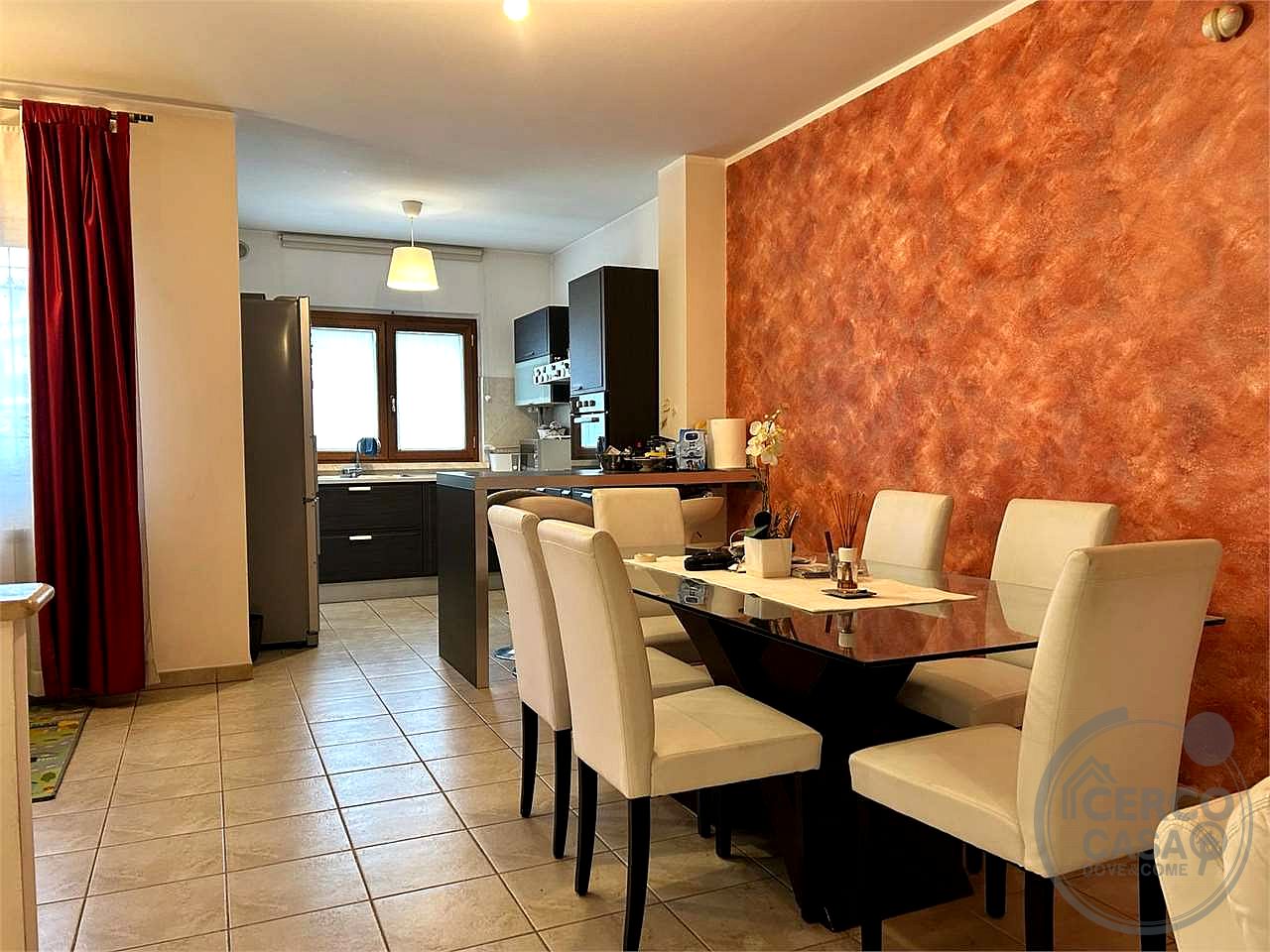 GUIDONIA - VILLA A SCHIERA CAPOTESTA CON GIARDINO