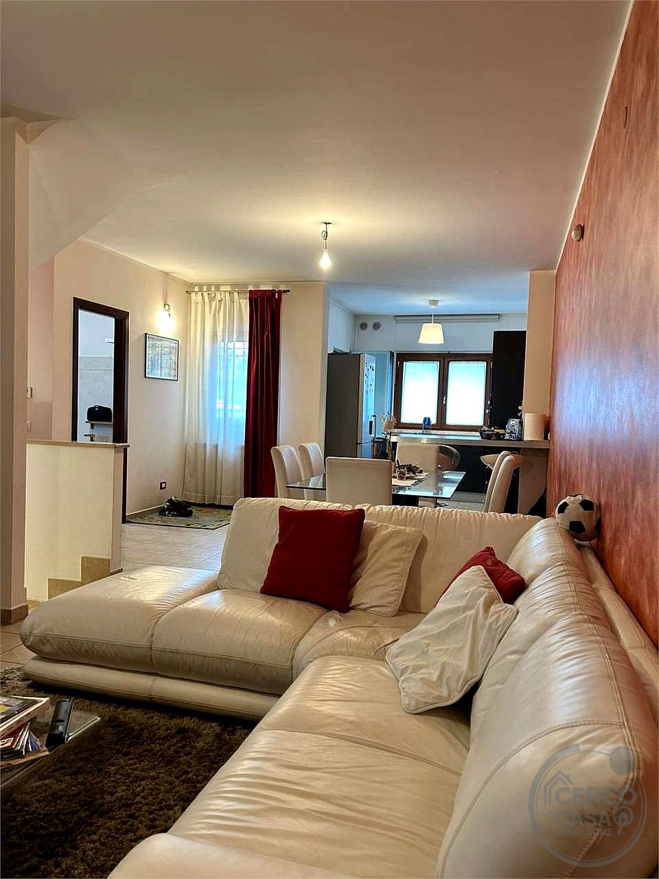 GUIDONIA - VILLA A SCHIERA CAPOTESTA CON GIARDINO