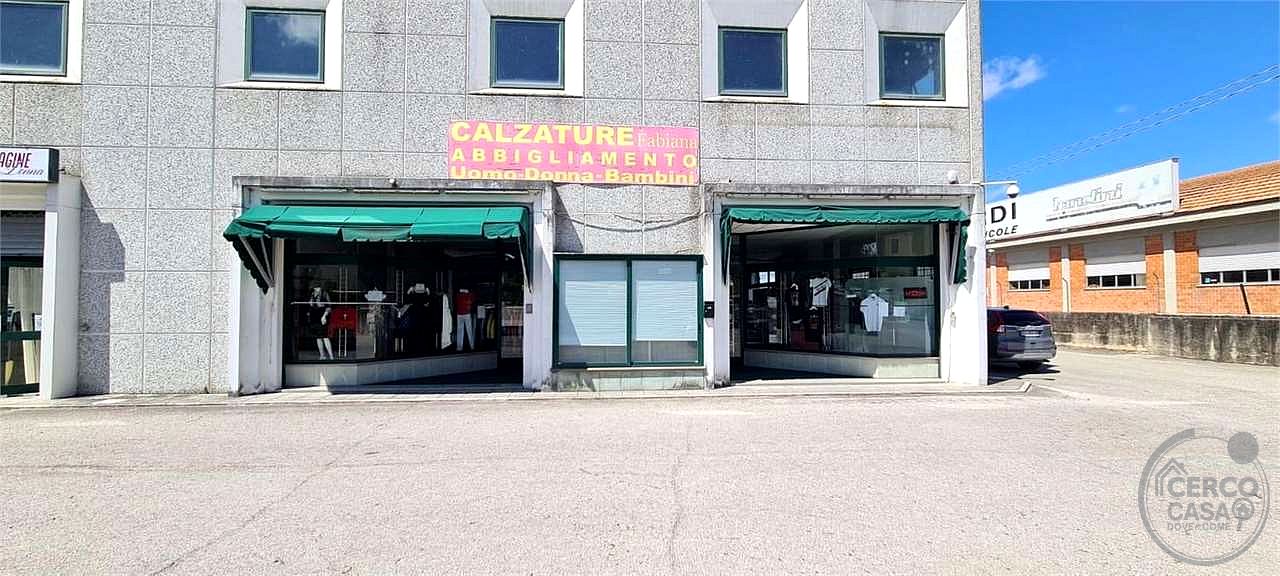 COLLAZZONE - COLLEPEPE - LOCALE COMMERCIALE