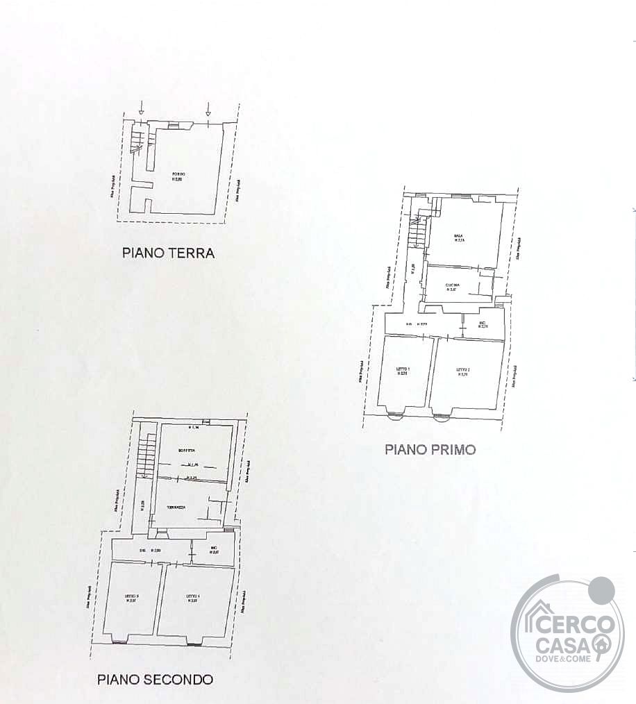 TODI - CENTRO STORICO: AFFASCINANTE CIELO-TERRA CON DOPPIO INGRESSO