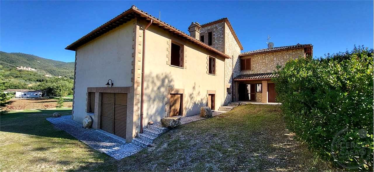 ACQUASPARTA - PORTARIA: VILLA INDIPENDENTE