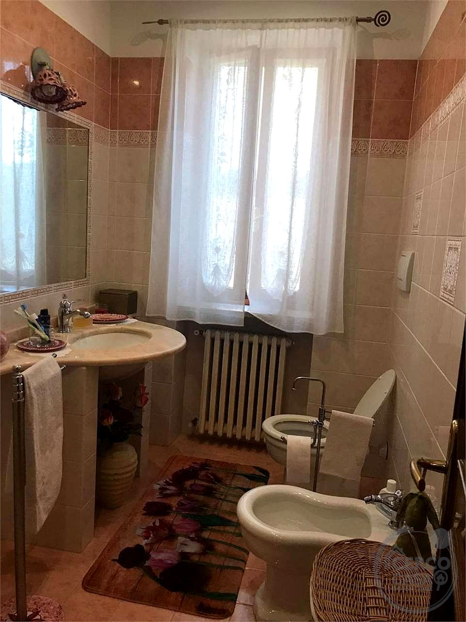 ASSISI - COMPLESSO IMMOBILIARE