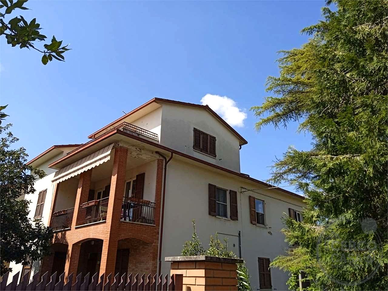 BASTIA: CASA INDIPENDENTE CON GIARDINO ESCLUSIVO