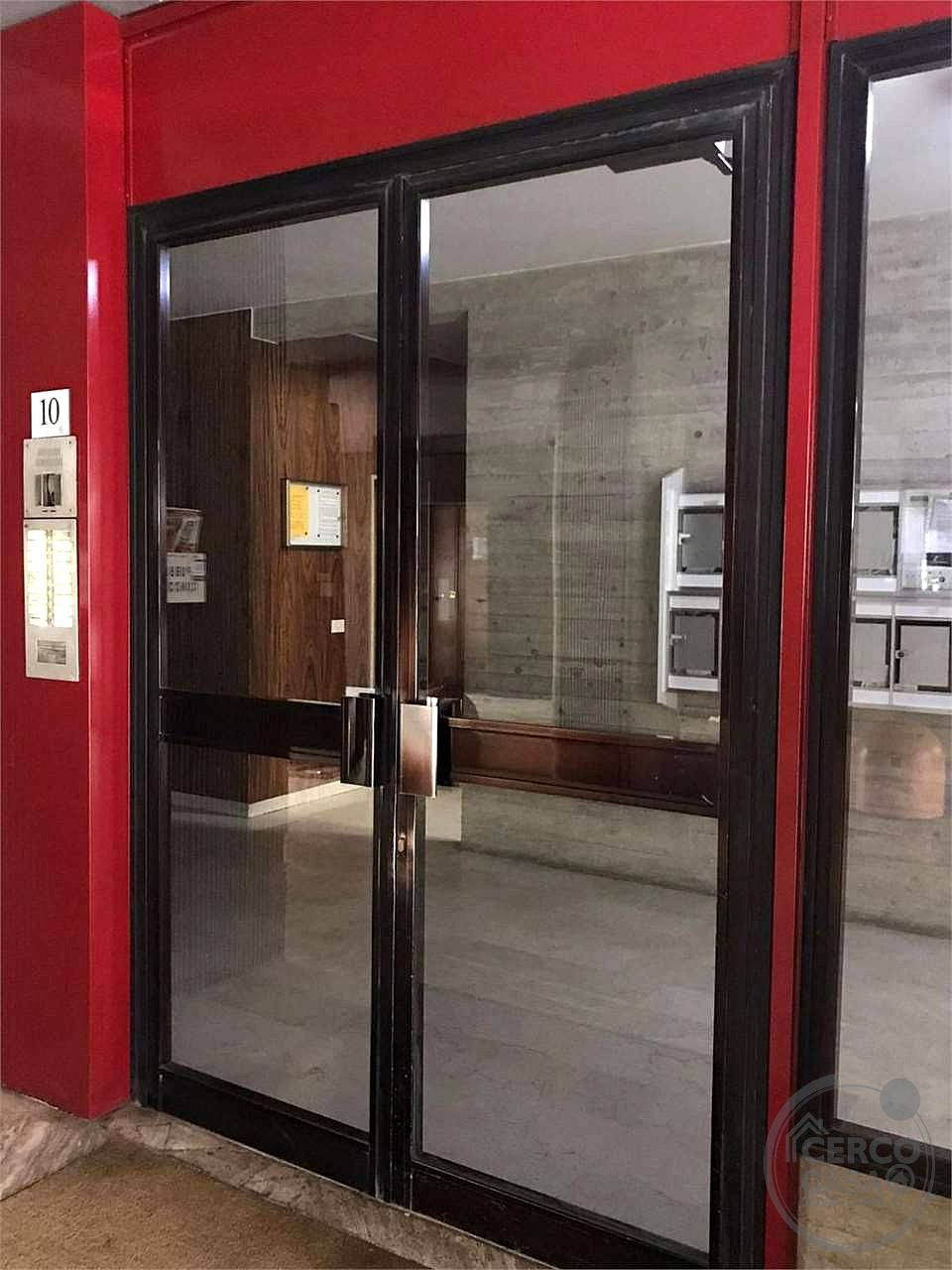 PERUGIA - CENTRALE: UFFICIO ARREDATO