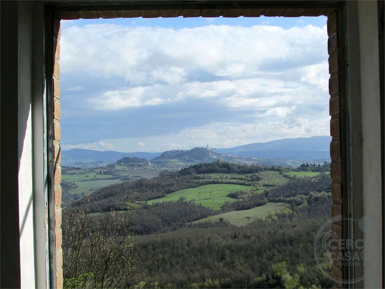 ASPROLI:CIELO-TERRA CON GIARDINO E CORTE ESCLUSIVA