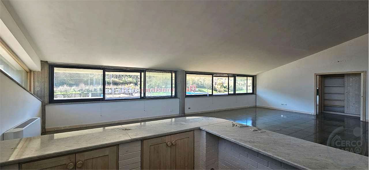 UFFICIO LOFT IN ZONA BEN SERVITA