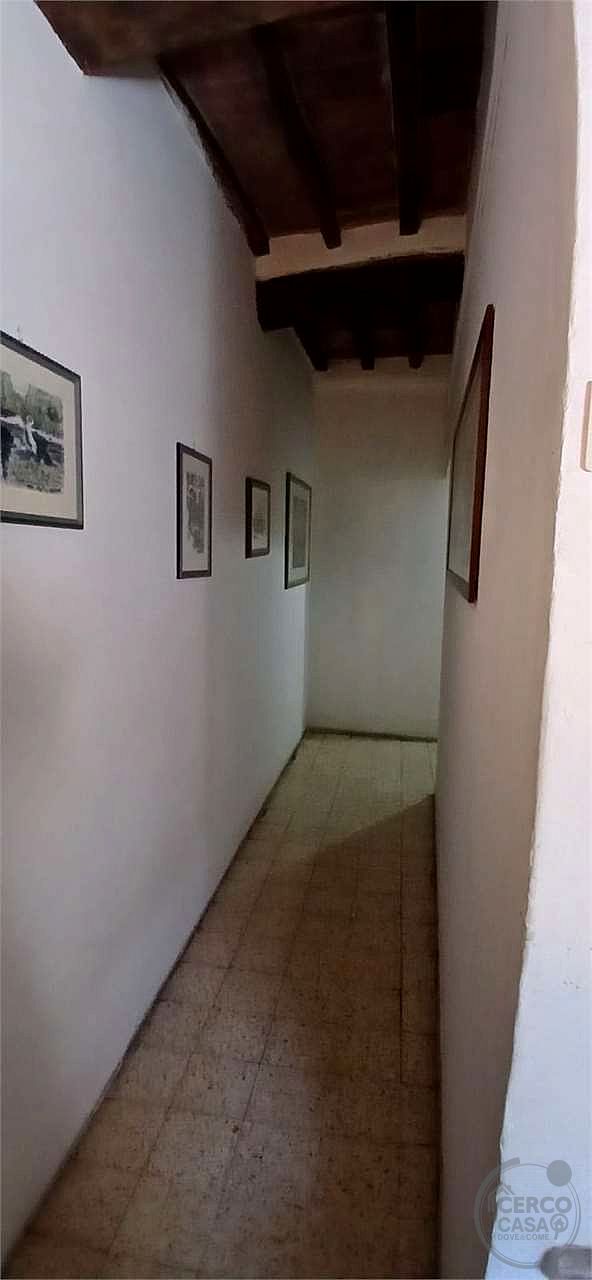 TODI – APPARTAMENTO AL TERZO ED ULTIMO PIANO