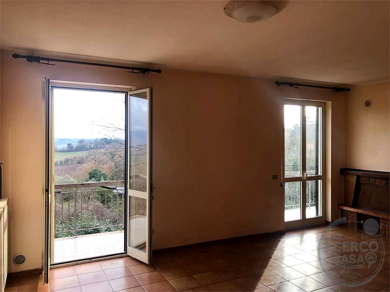 TODI - COLLEVALENZA: APPARTAMENTO IN QUADRIFAMILIARE