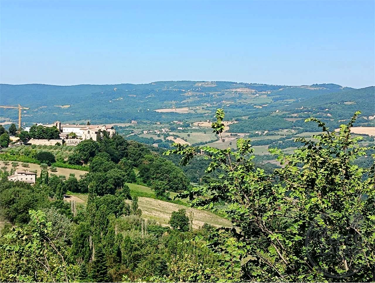 TODI – CENTRO STORICO – APPARTAMENTO