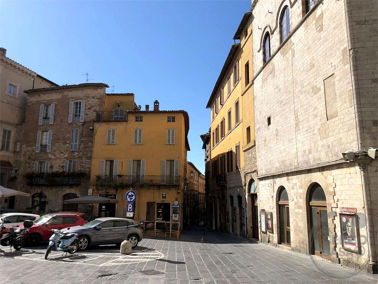 CENTRO STORICO – APPARTAMENTO AL TERZO PIANO
