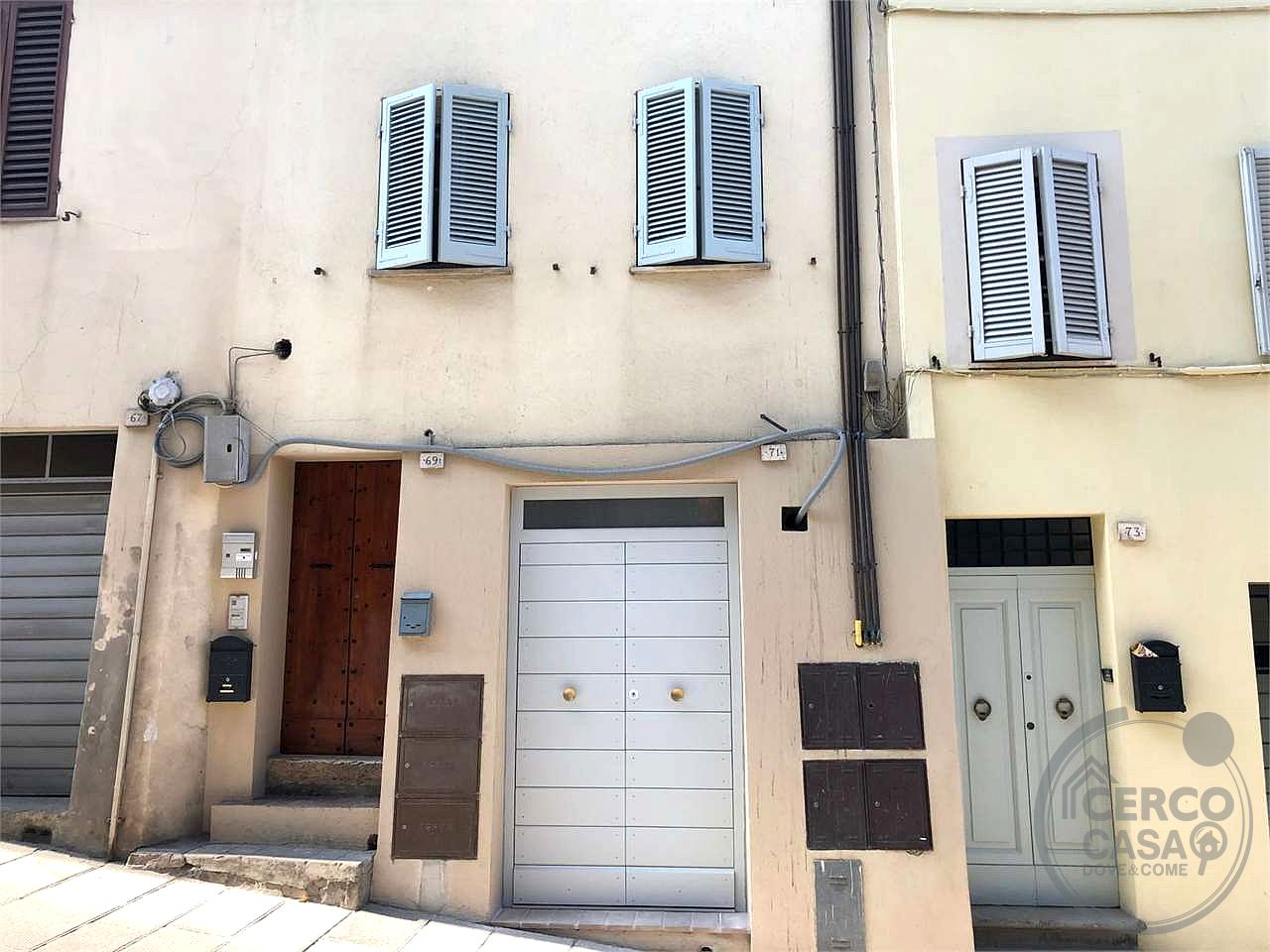 TODI – CENTRO STORICO – APPARTAMENTO RISTRUTTURATO