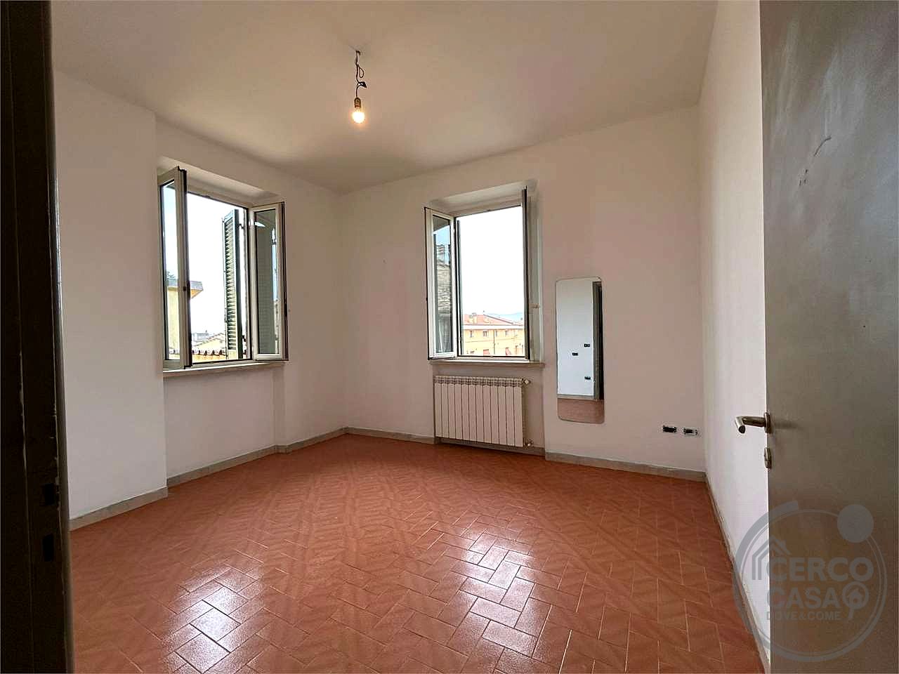 ASSISI – CASTELNUOVO: DUE APPARTAMENTI