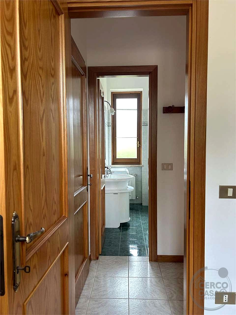 APPARTAMENTO INDIPENDENTE CON GIARDINO ESCLUSIVO