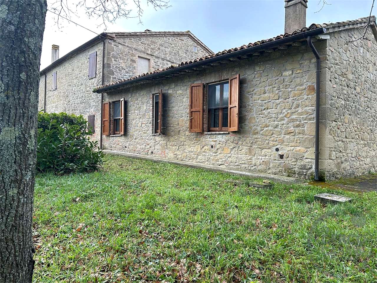 APPARTAMENTO INDIPENDENTE CON GIARDINO ESCLUSIVO