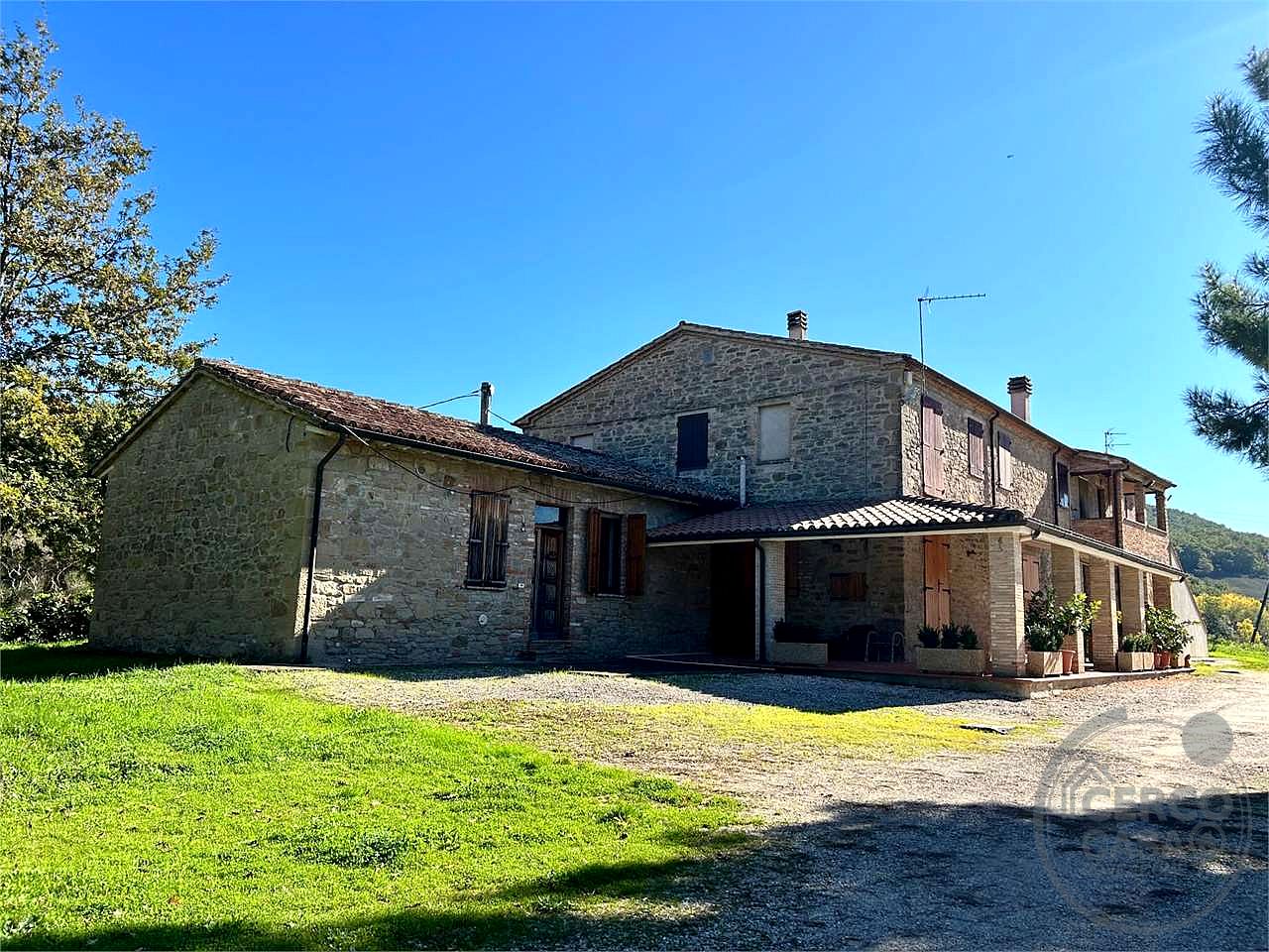 APPARTAMENTO INDIPENDENTE CON GIARDINO ESCLUSIVO