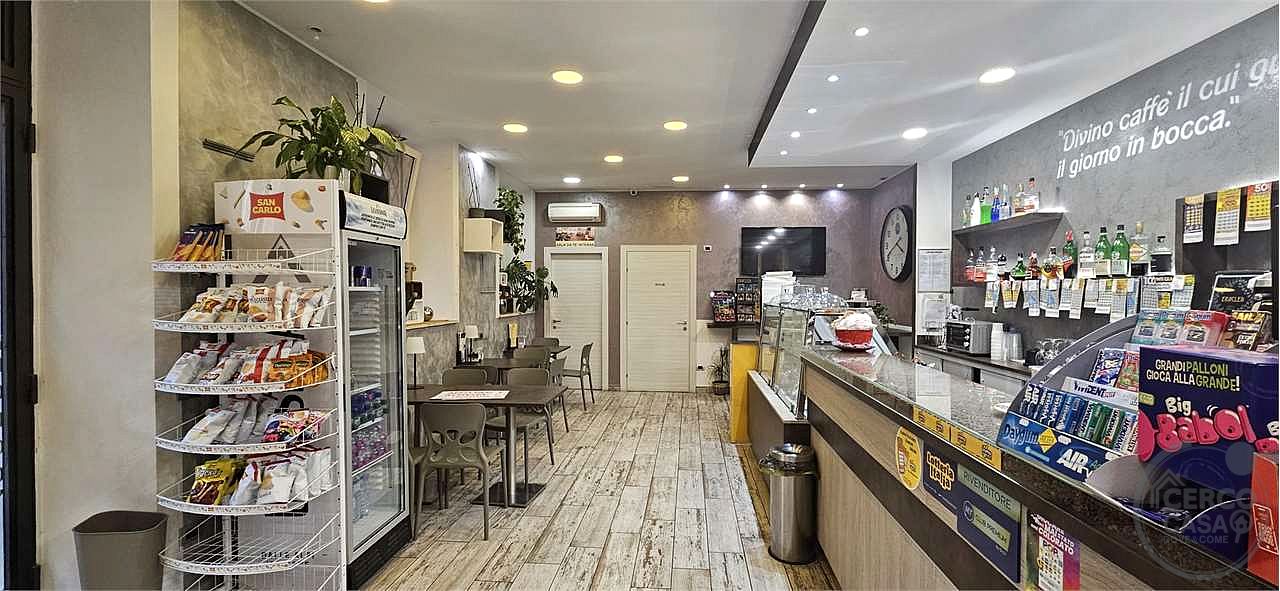 TODI CENTRO STORICO: ATTIVITA' DI BAR/CAFFETTERIA