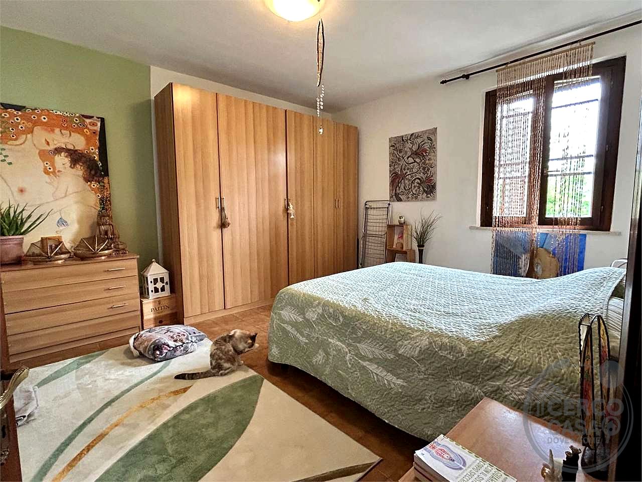CANNARA (COLLEMANCIO): APPARTAMENTO IN CASALE