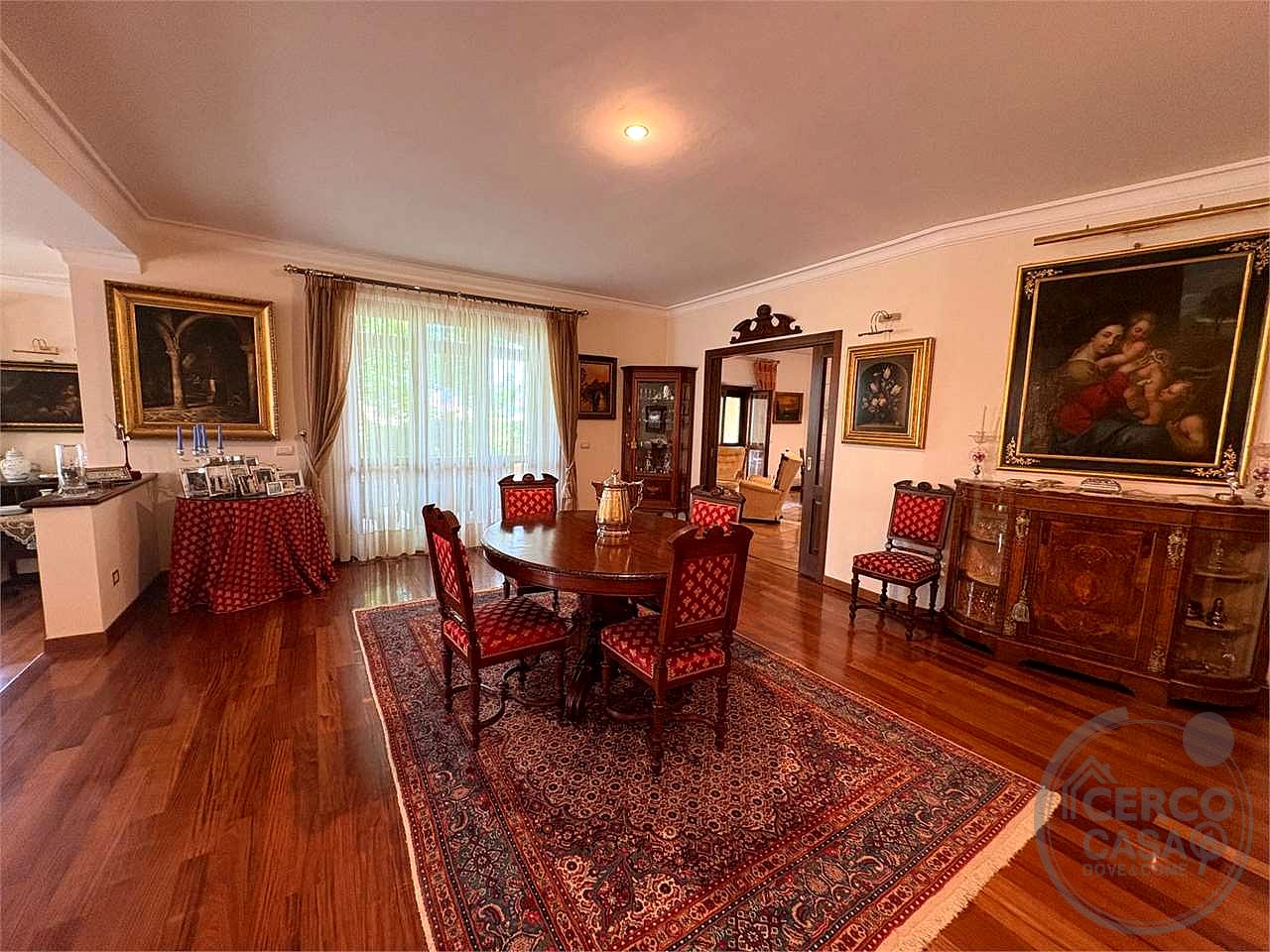 TODI - MONTELUPINO: PRESTIGIOSA VILLA PANORAMICA