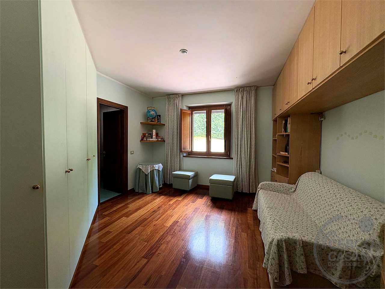TODI - MONTELUPINO: PRESTIGIOSA VILLA PANORAMICA