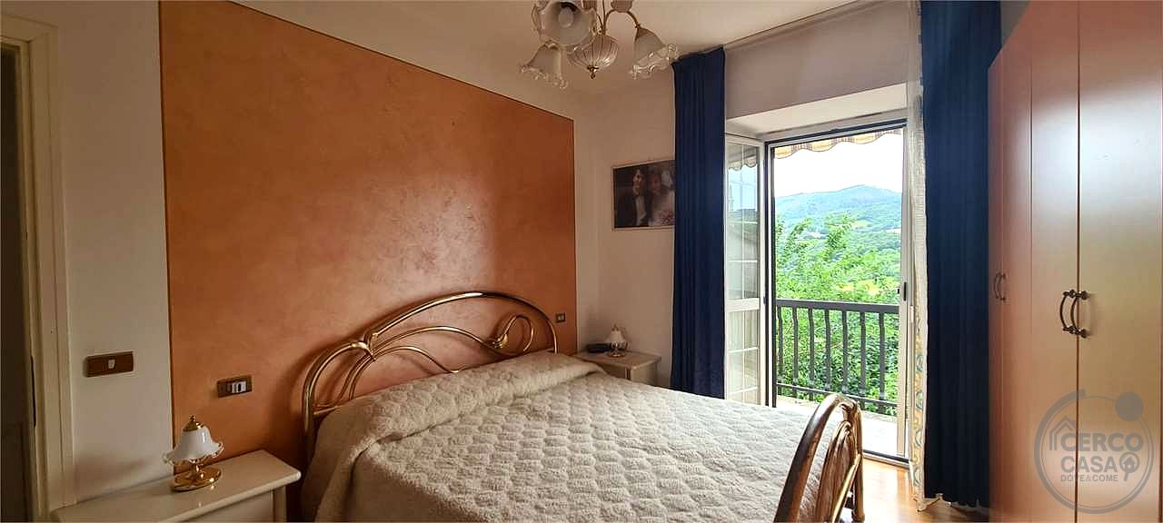 TODI - MONTEMOLINO: PORZIONE DI CASA CIELO-TERRA