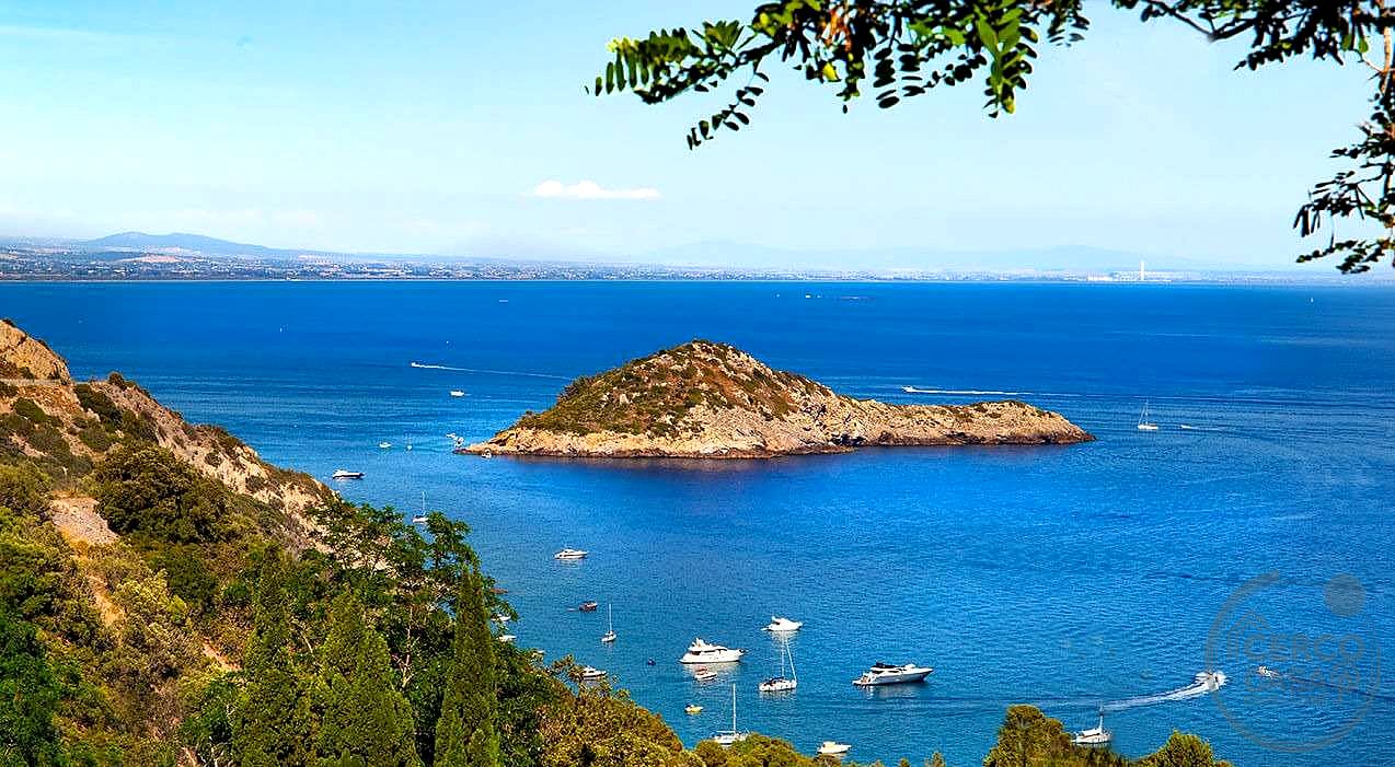 MONTE ARGENTARIO (PORTO SANTO STEFANO): TENUTA ESCLUSIVA