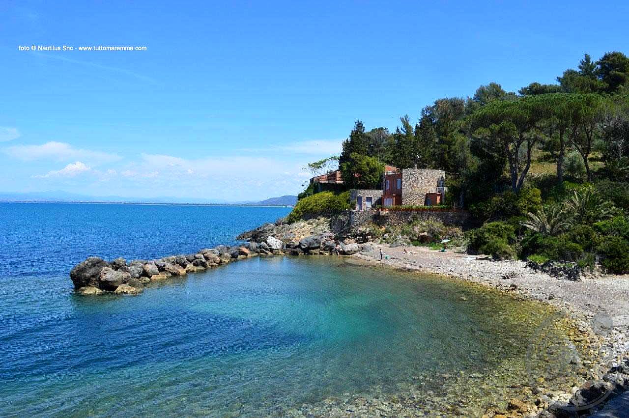 MONTE ARGENTARIO (PORTO SANTO STEFANO): TENUTA ESCLUSIVA