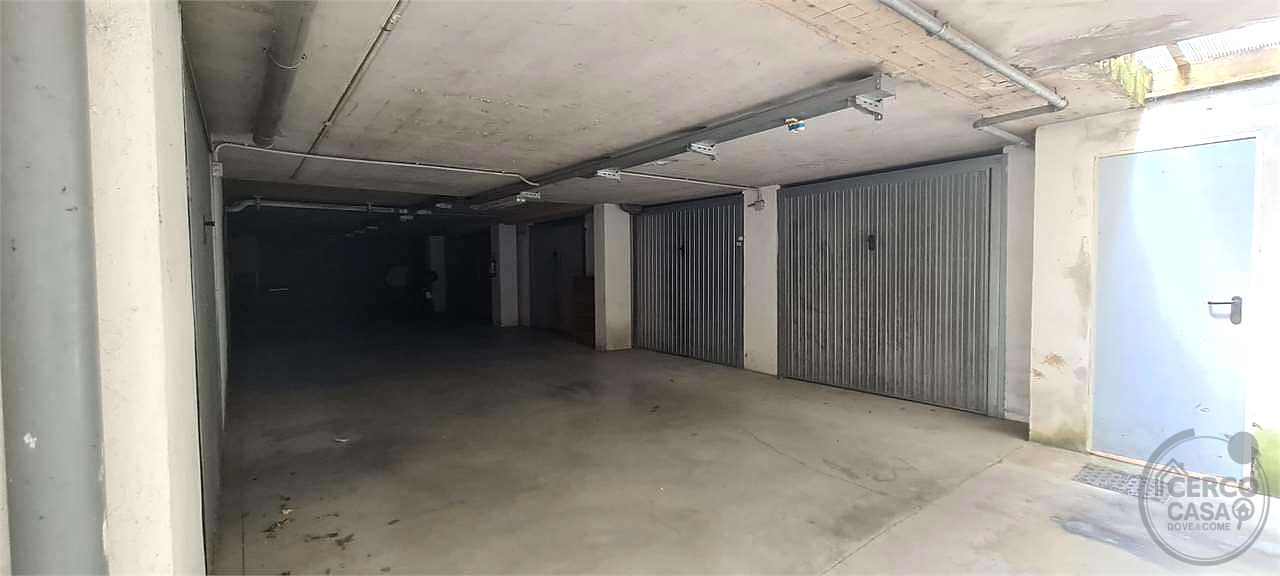 TODI - PIAN DI PORTO: APPARTAMENTO CON GARAGE