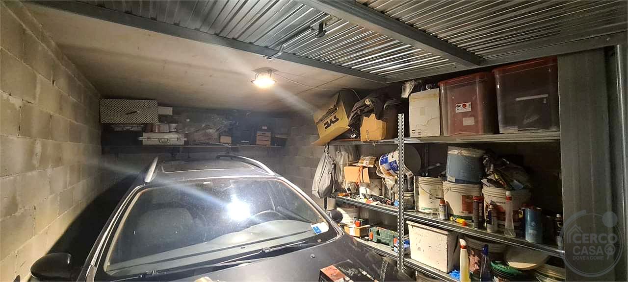 TODI - PIAN DI PORTO: APPARTAMENTO CON GARAGE