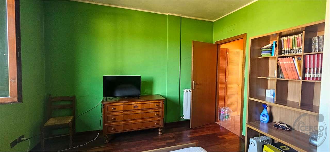 COLLAZZONE - COLLEPEPE: APPARTAMENTO CON GARAGE