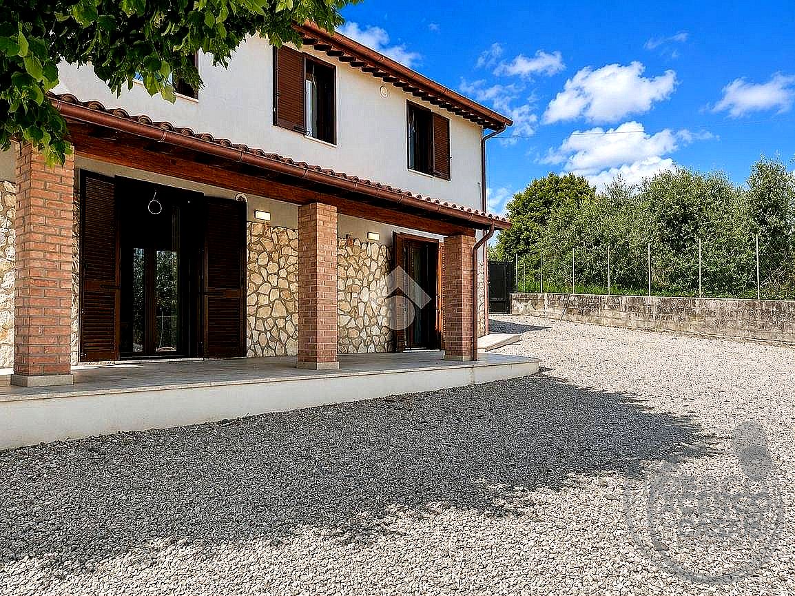 CASA INDIPENDENTE VENDITA STRONCONE · foto 5