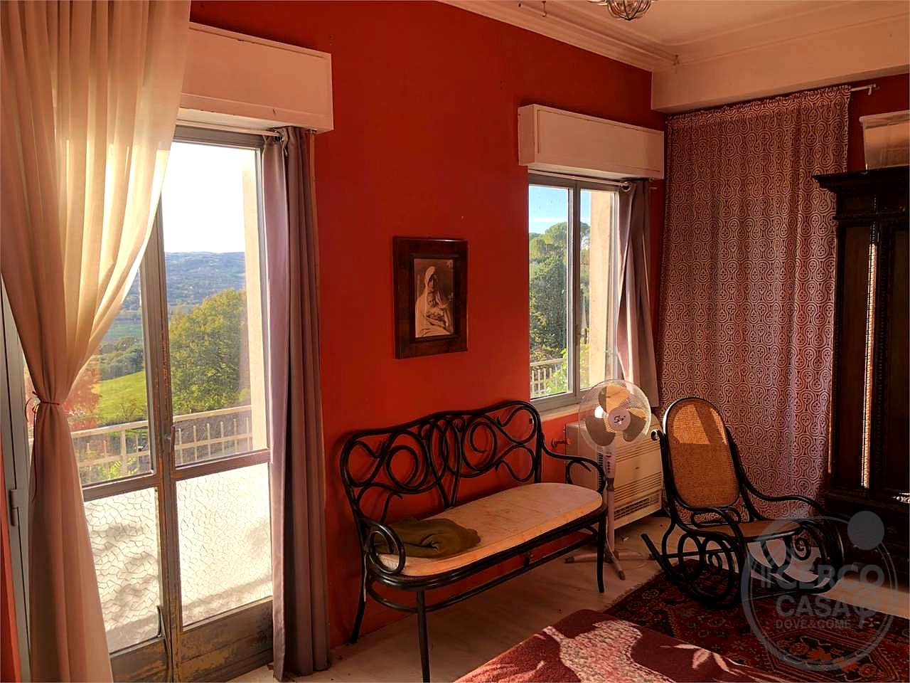 TODI - RIPAIOLI: VILLETTA STORICA PANORAMICA