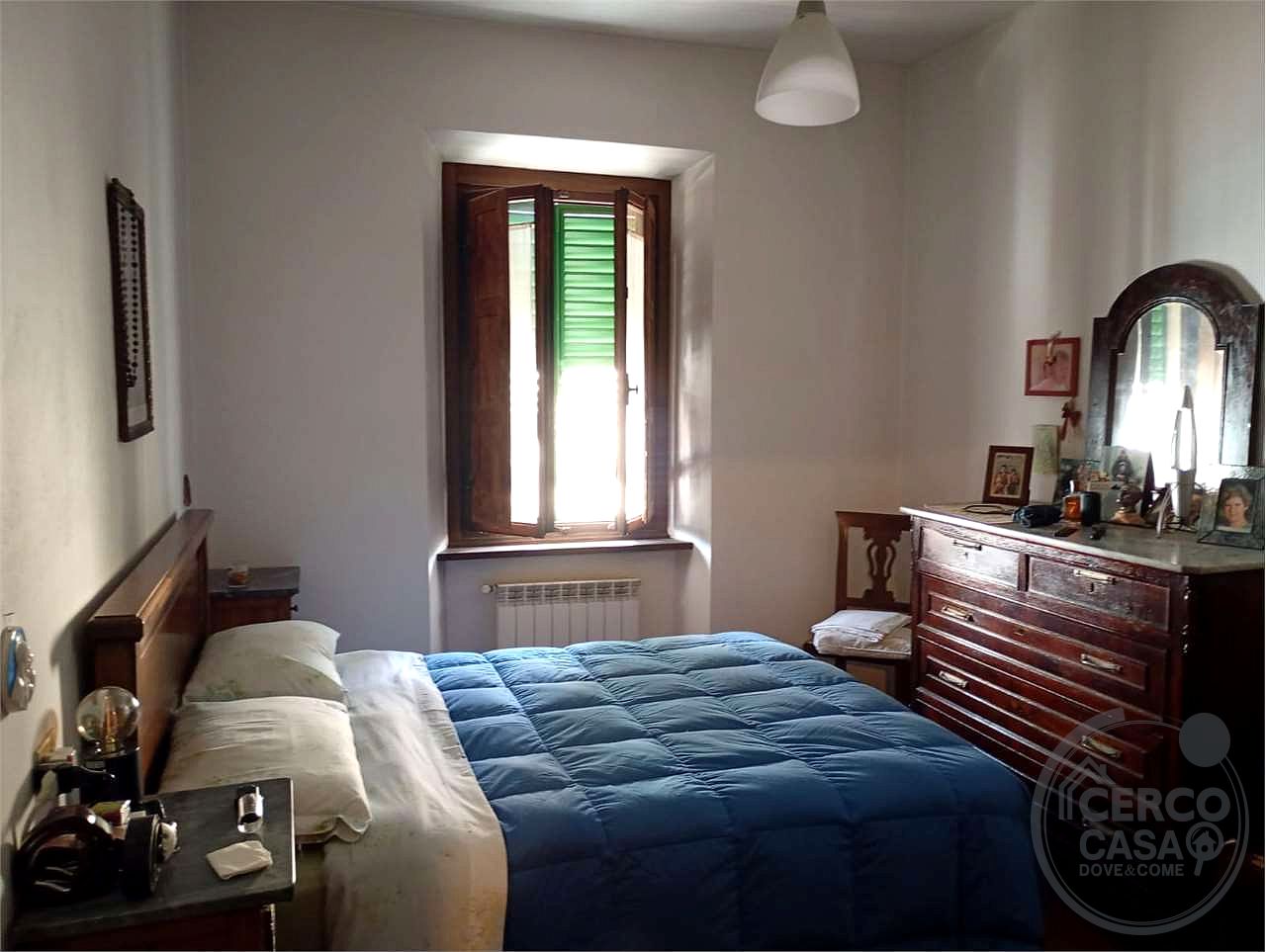 FIRENZE - REGGELLO: APPARTAMENTO CON PICCOLA CORTE ESCLUSIVA