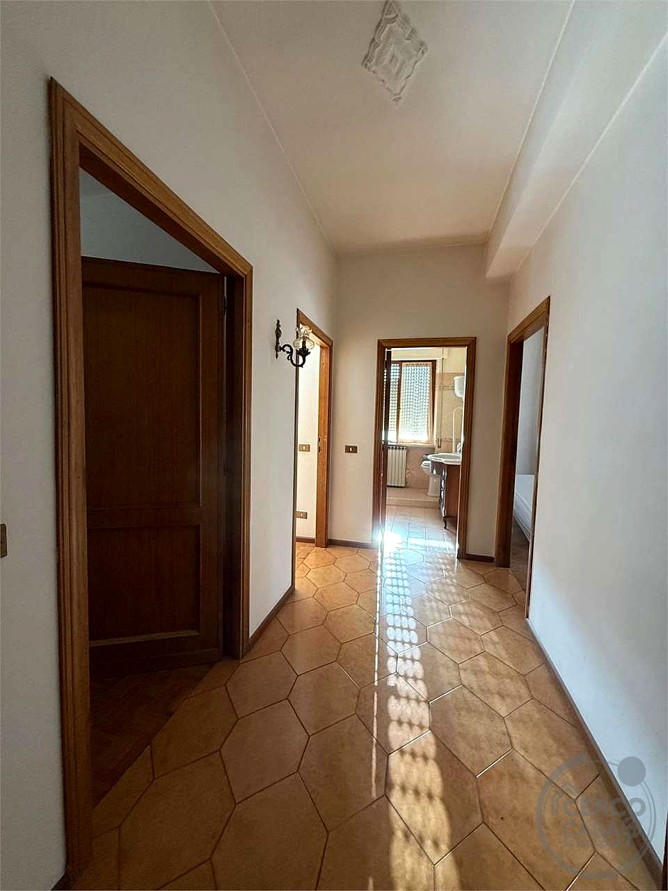 SANTA MARIA DEGLI ANGELI: APPARTAMENTO IN AFFITTO