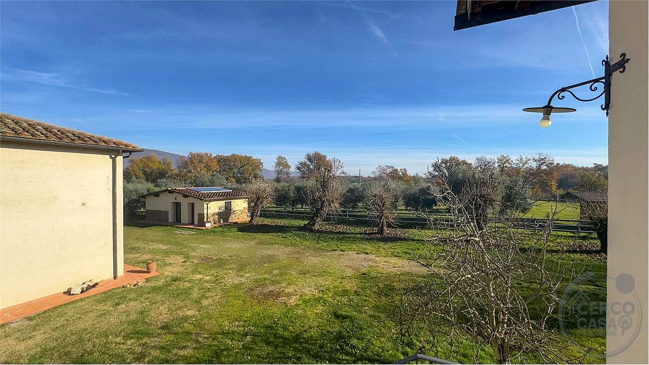 SPLENDIDA TENUTA NEL CUORE DEL VALDARNO (FIRENZE)