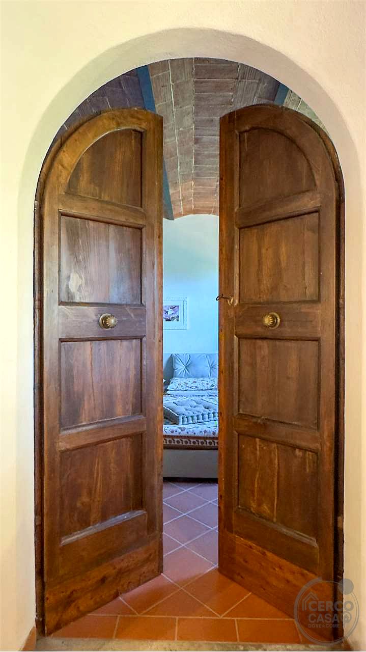 SPLENDIDA TENUTA NEL CUORE DEL VALDARNO (FIRENZE)