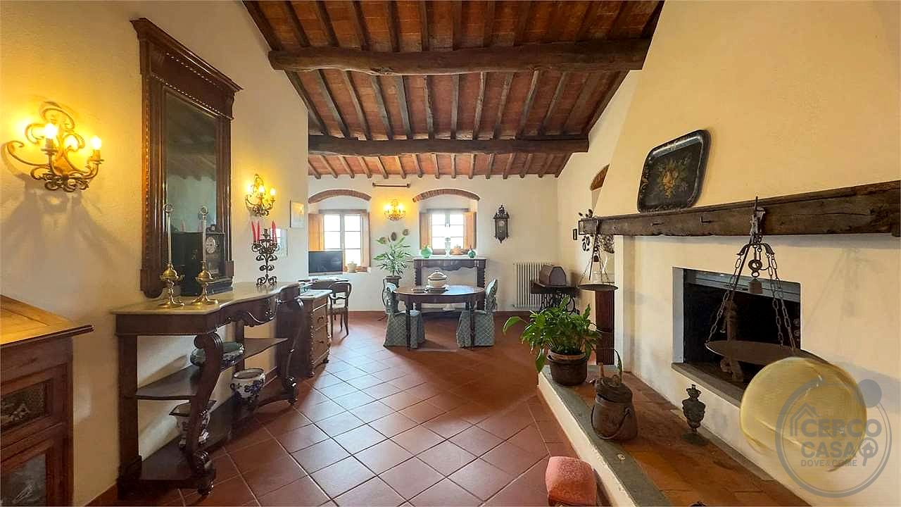 SPLENDIDA TENUTA NEL CUORE DEL VALDARNO (FIRENZE)