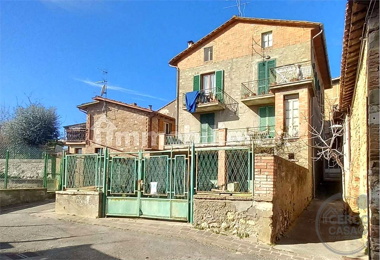 MARSCIANO - CERQUETO: APPARTAMENTO IN VENDITA