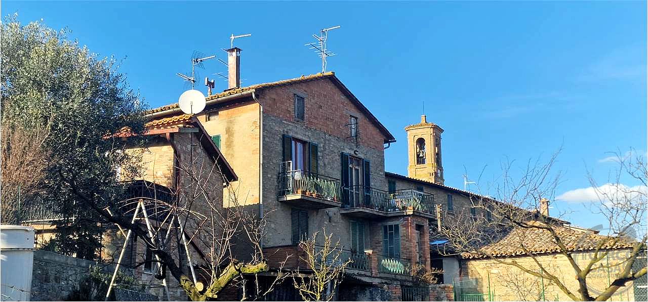 MARSCIANO - CERQUETO: APPARTAMENTO IN VENDITA